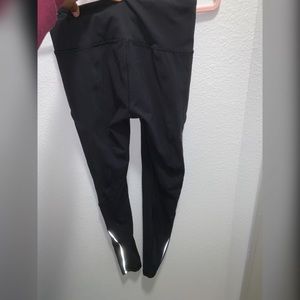 Lululemon leggings!